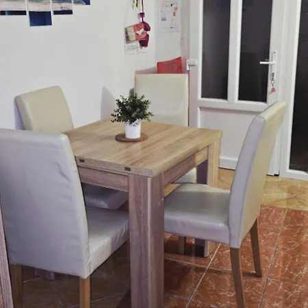 Kuca Za Odmor Tena * 크라파니